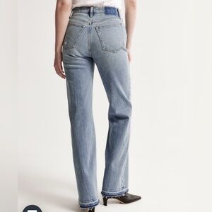 Women’s Abercrombie & Fitch Light Blue High Rise 90’s Relaxed Jeans Sz 30 x 31